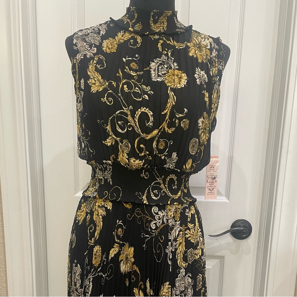 Nanette Lepore  Black and Gold Dress size 8